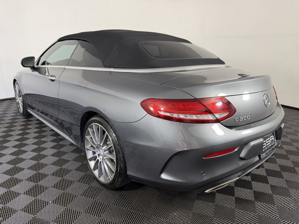 2017 Mercedes-Benz C-Class Image 9