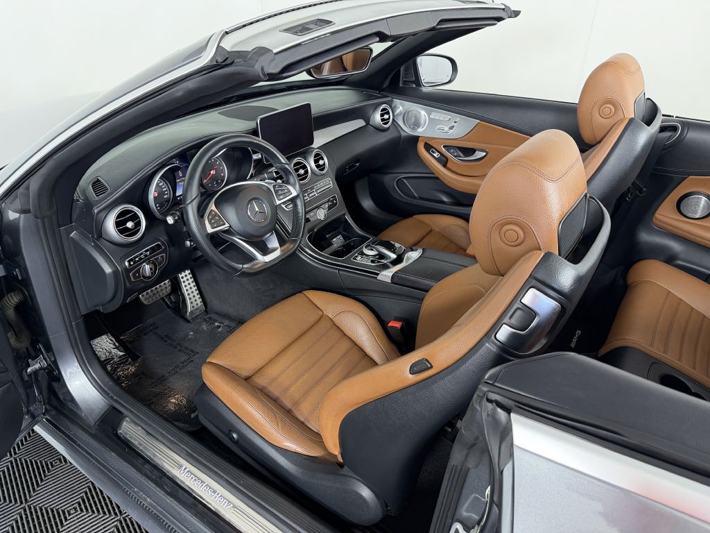 2017 Mercedes-Benz C-Class Image 18