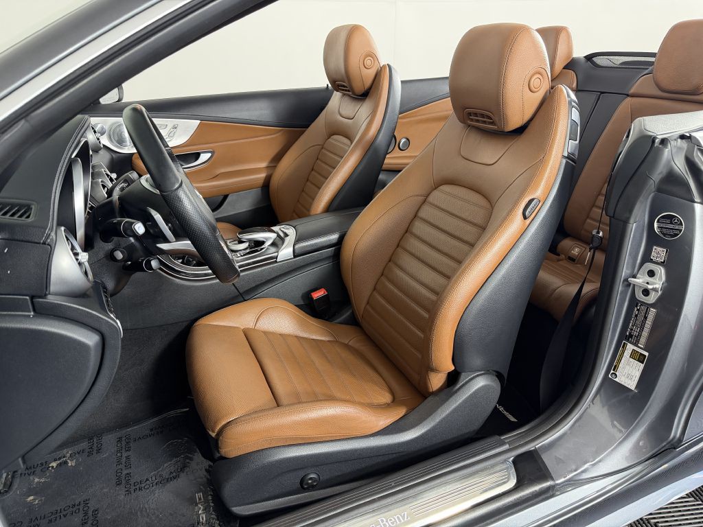 2017 Mercedes-Benz C-Class Image 19