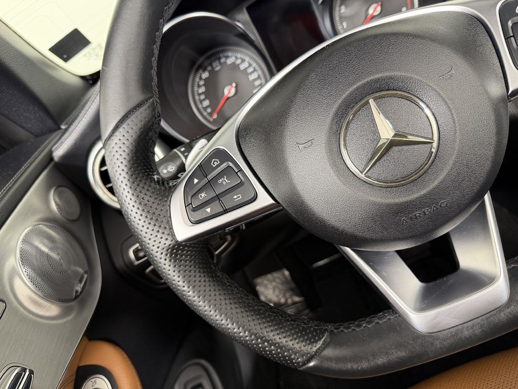 2017 Mercedes-Benz C-Class Image 27
