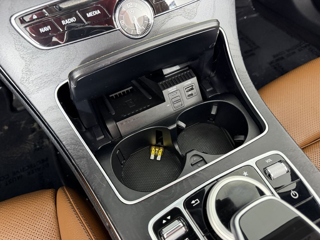2017 Mercedes-Benz C-Class Image 31
