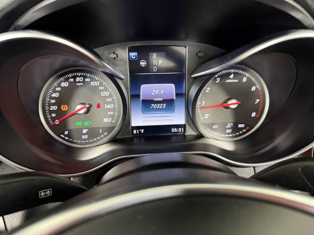 2017 Mercedes-Benz C-Class Image 35