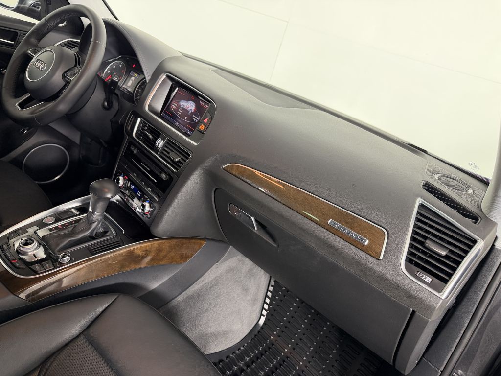 2016 Audi Q5 Image 24