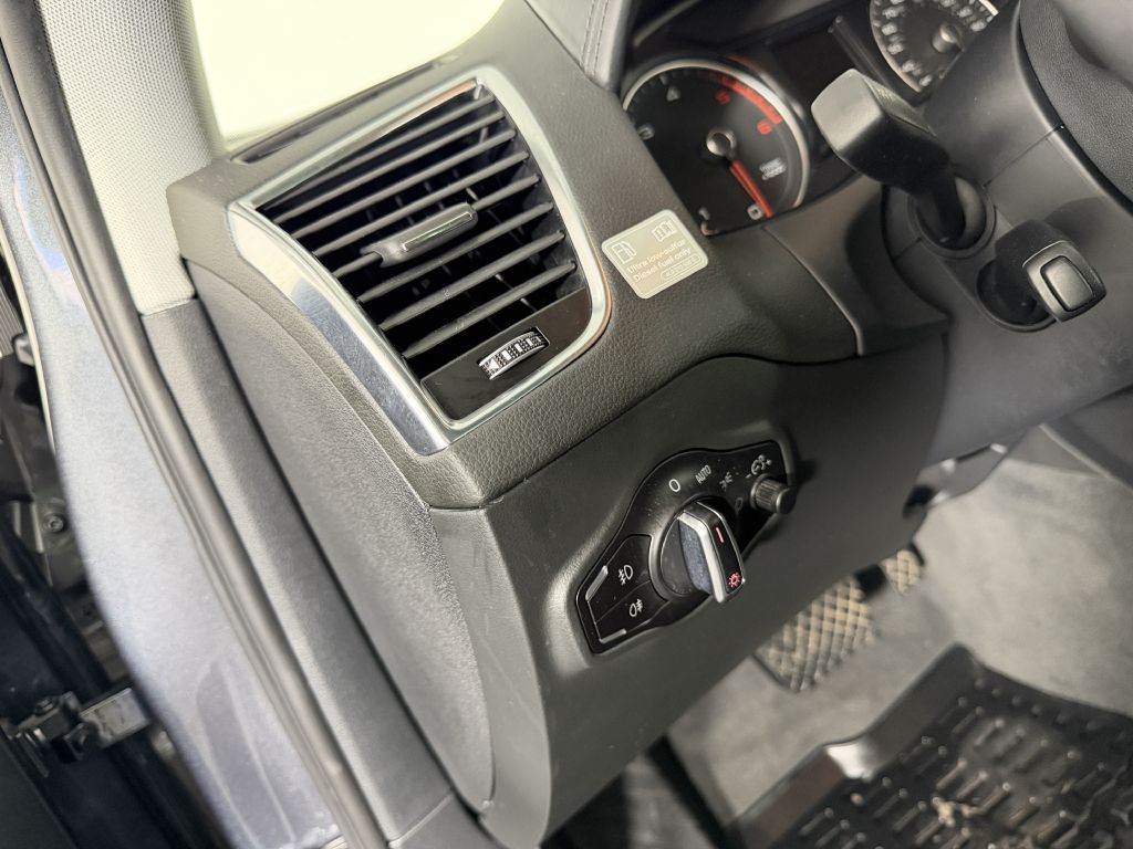 2016 Audi Q5 Image 38