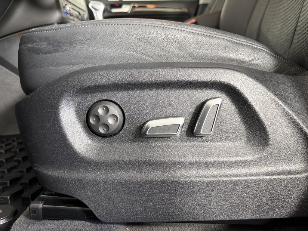 2016 Audi Q5 Image 39