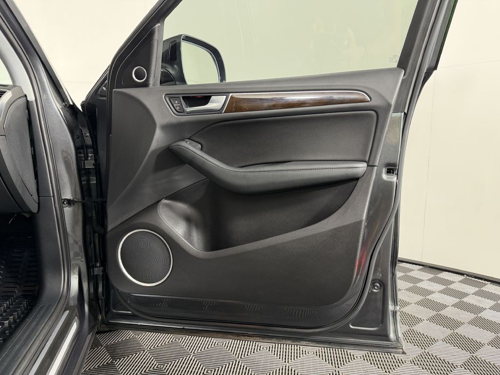 2016 Audi Q5 Image 45