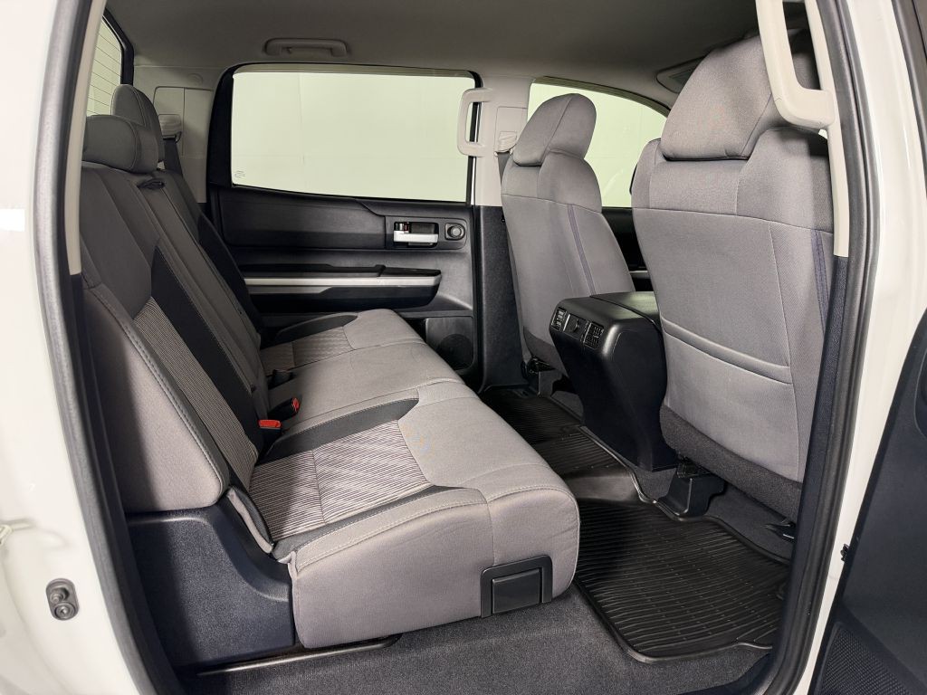2014 Toyota Tundra Image 17