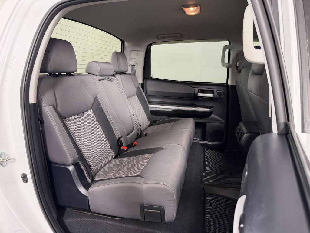 2014 Toyota Tundra Image 18