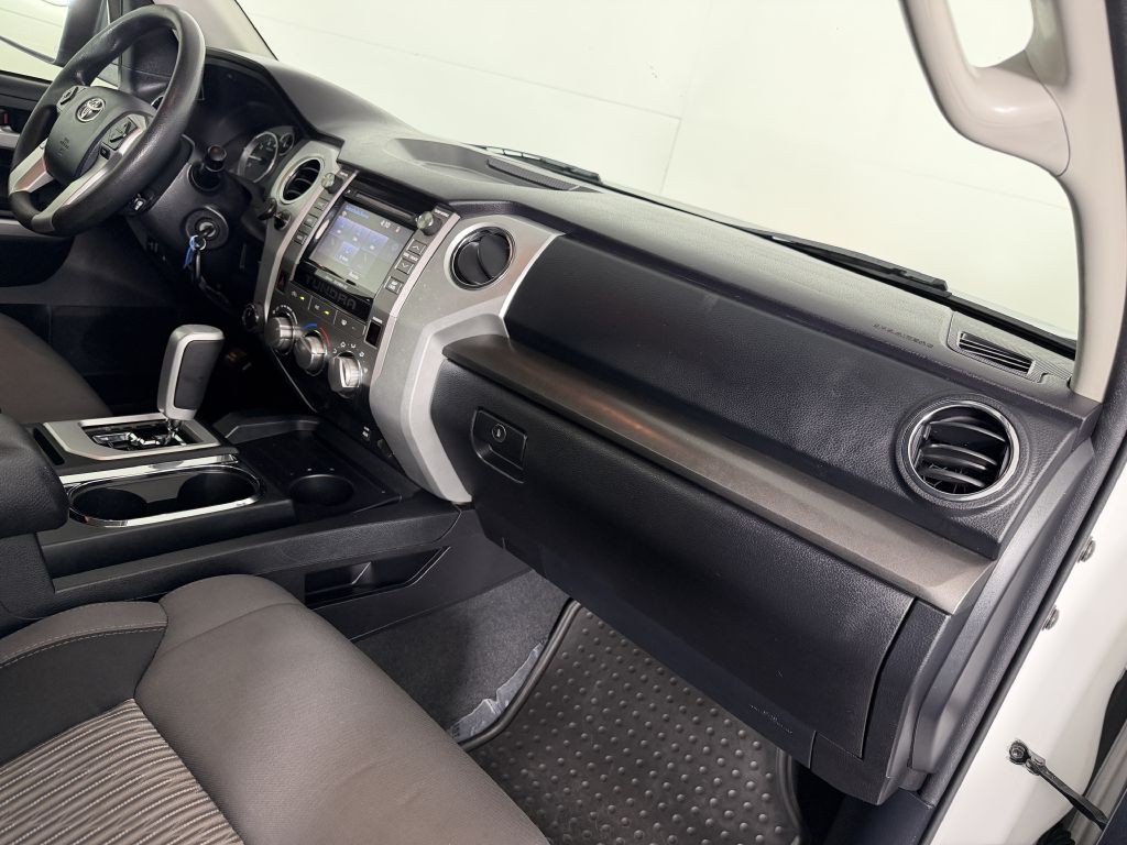 2014 Toyota Tundra Image 19
