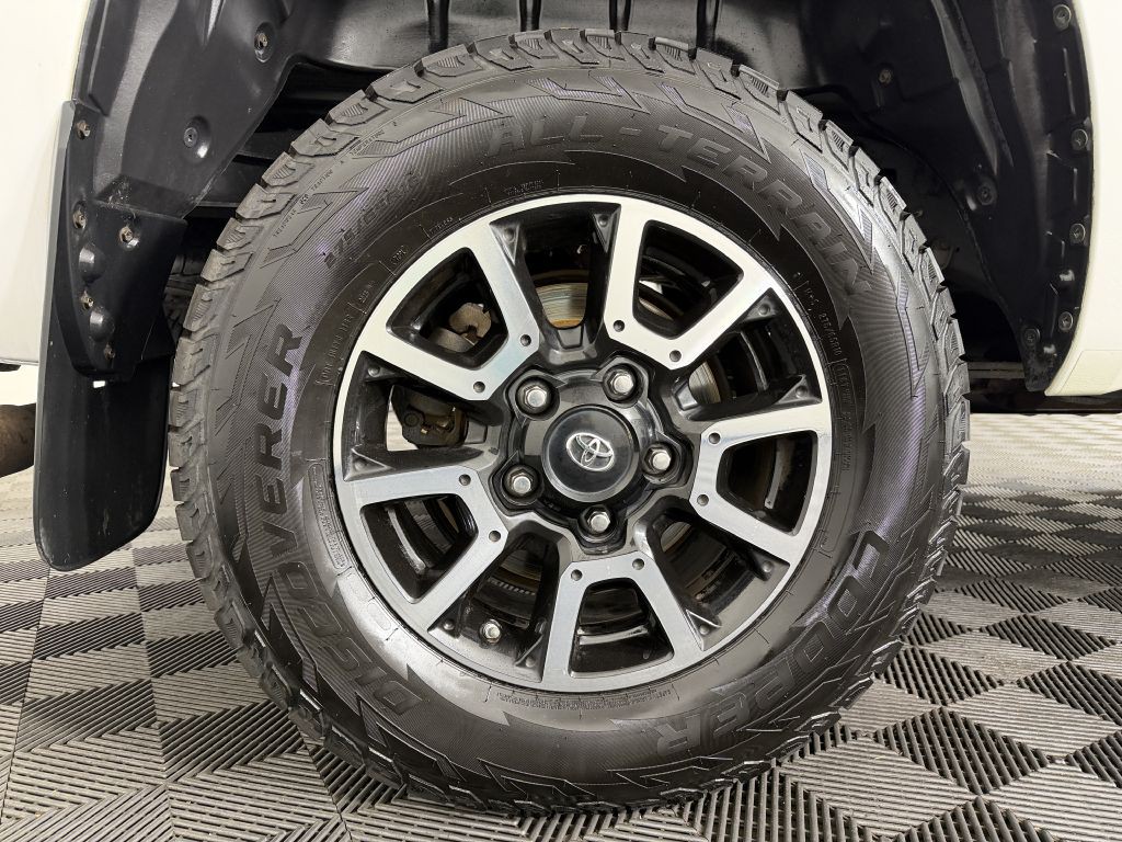 2014 Toyota Tundra Image 50