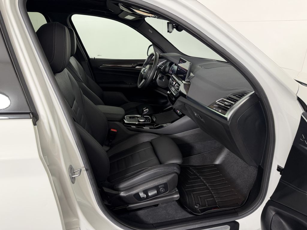 2024 BMW X3 Image 27
