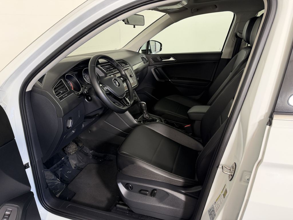 2018 Volkswagen Tiguan Image 17