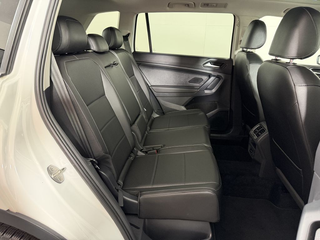2018 Volkswagen Tiguan Image 22