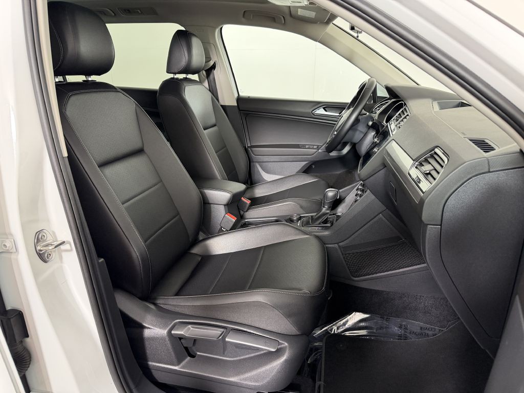 2018 Volkswagen Tiguan Image 25