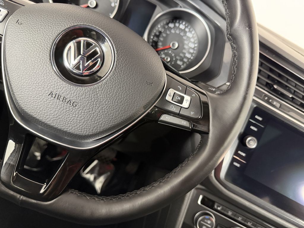 2018 Volkswagen Tiguan Image 28
