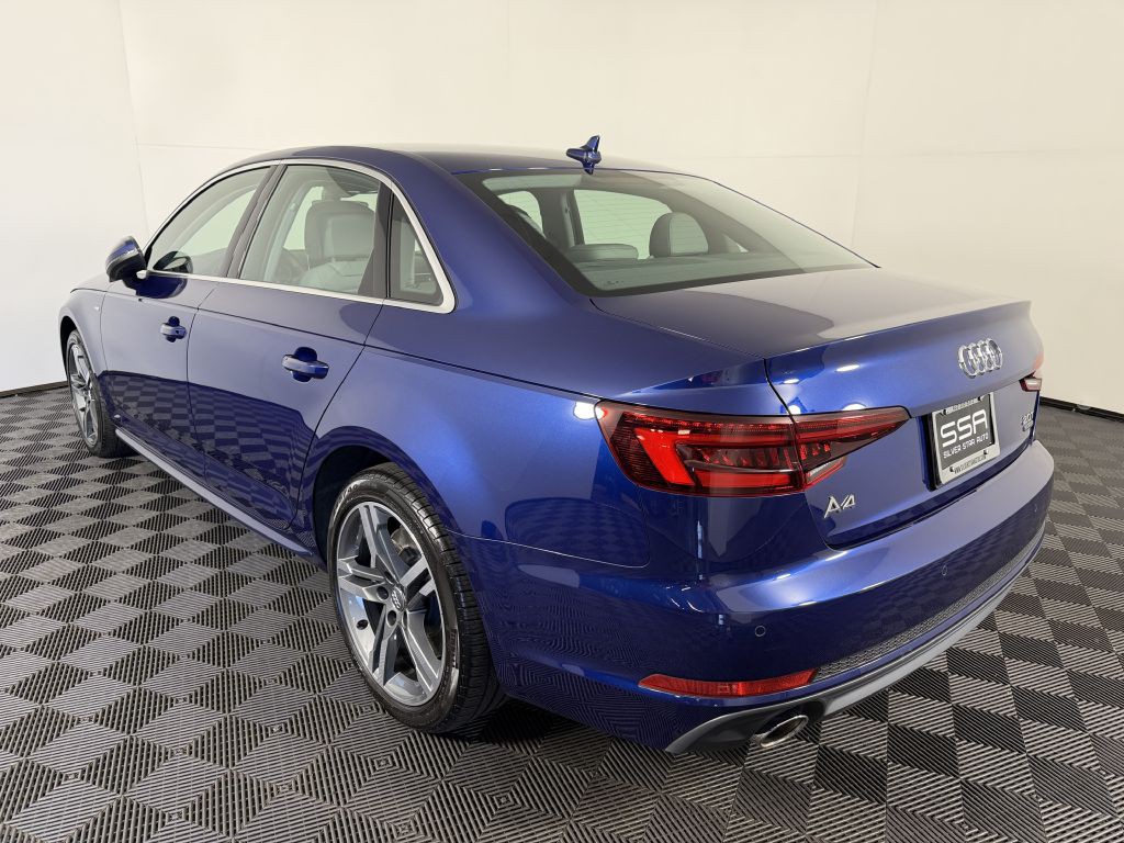 2018 Audi A4 Image 9