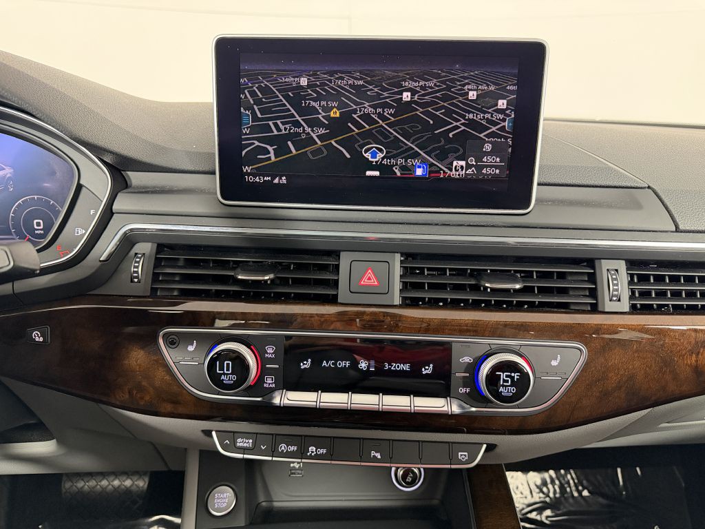 2018 Audi A4 Image 30
