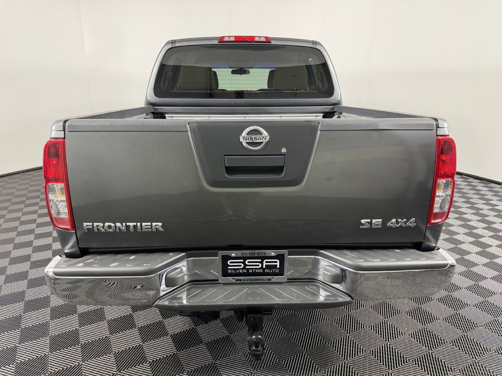 2005 Nissan Frontier Image 5