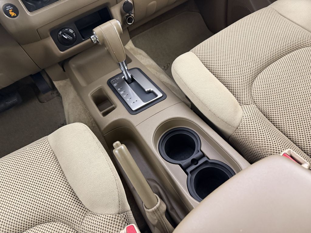 2005 Nissan Frontier Image 29