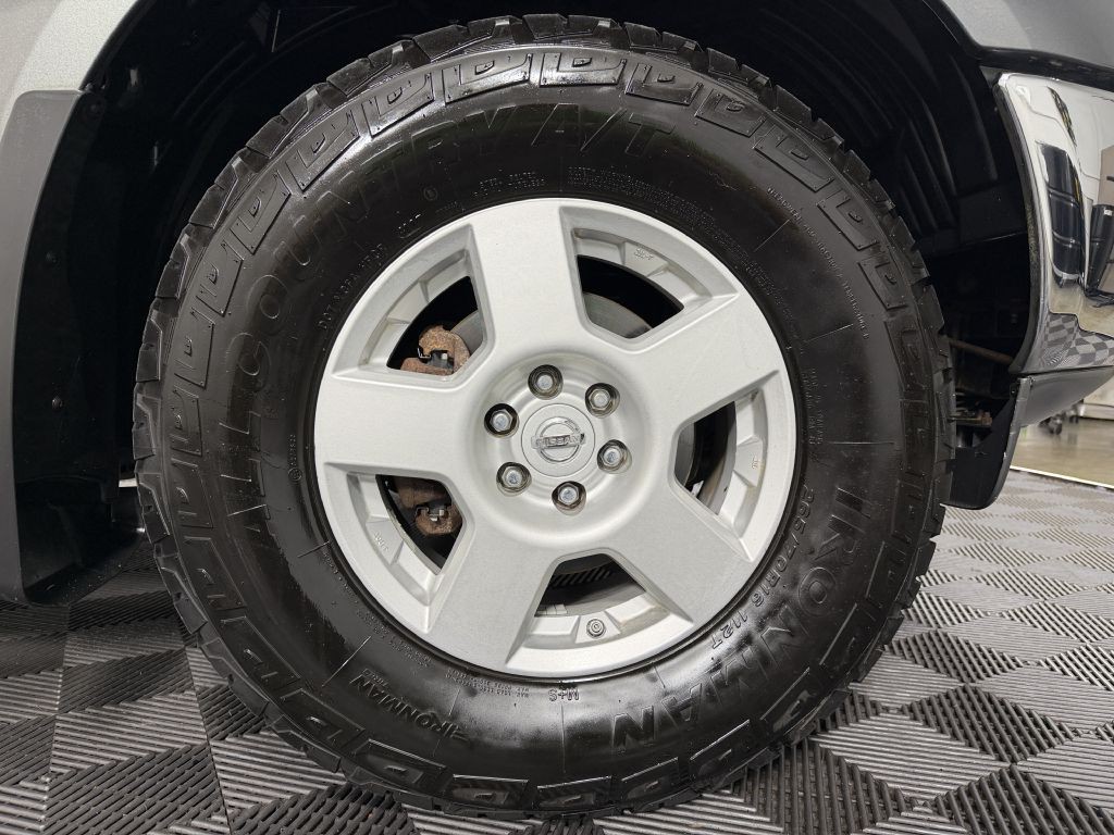 2005 Nissan Frontier Image 41