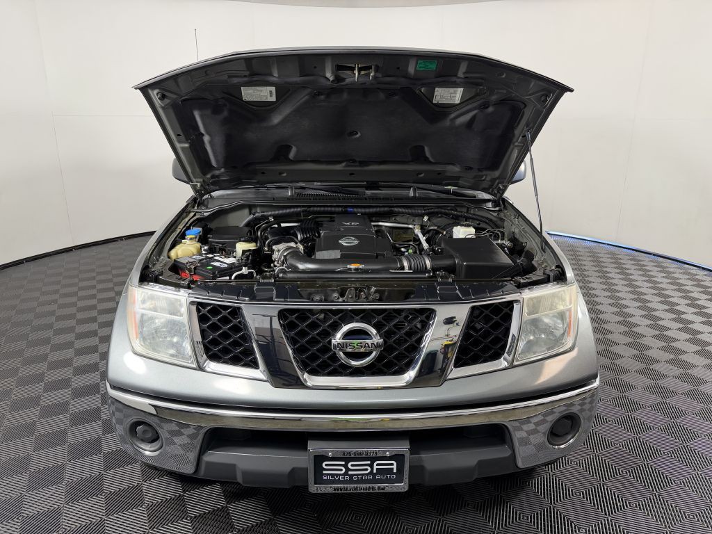 2005 Nissan Frontier Image 45