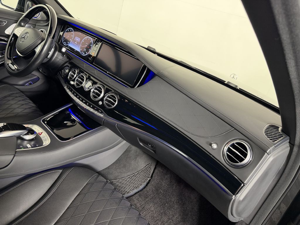 2017 Mercedes-Benz S-Class Image 29