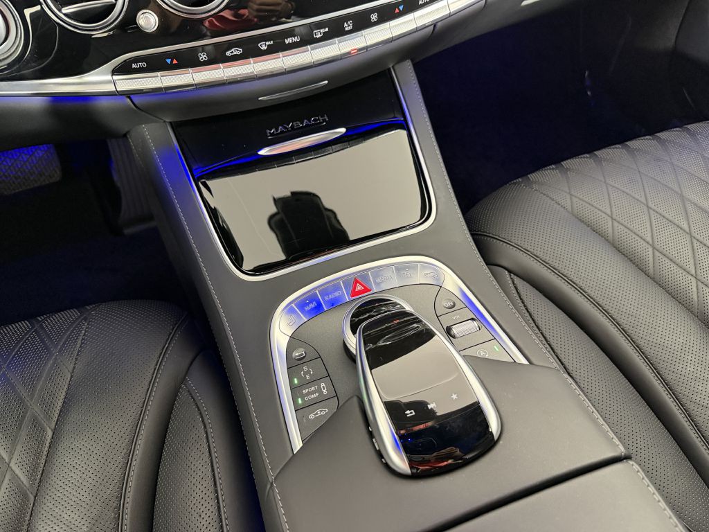 2017 Mercedes-Benz S-Class Image 37