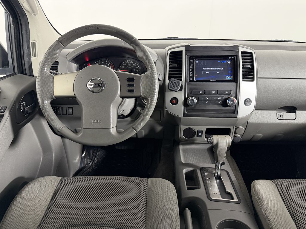 2010 Nissan Frontier Image 18