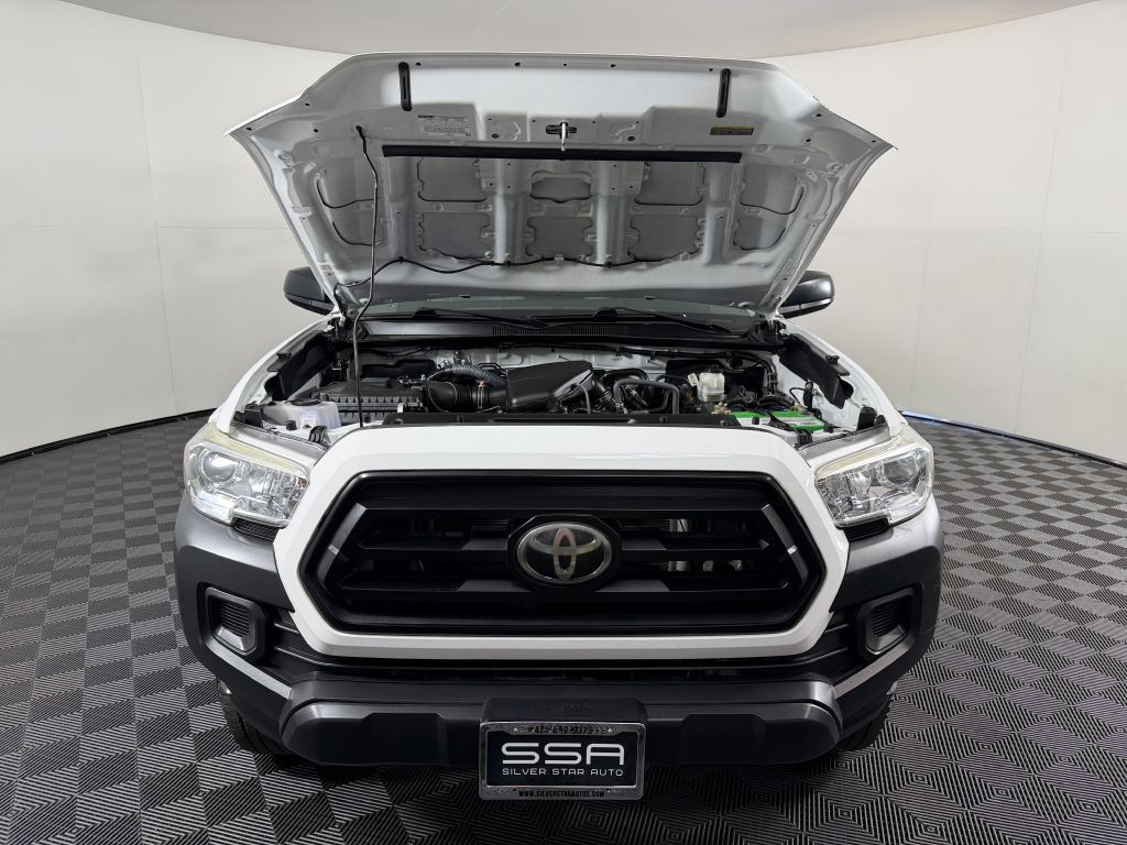 2020 Toyota Tacoma Image 9