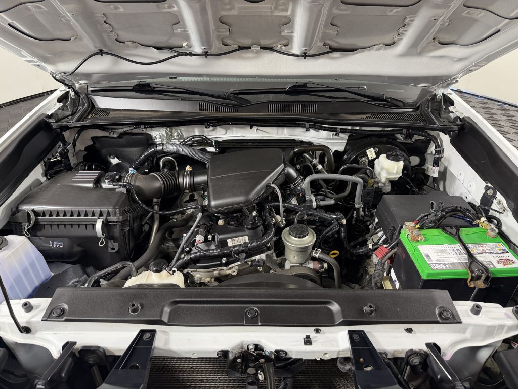 2020 Toyota Tacoma Image 10