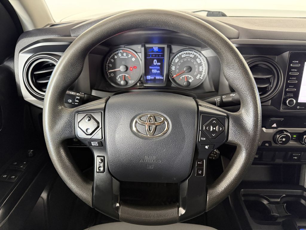 2020 Toyota Tacoma Image 16