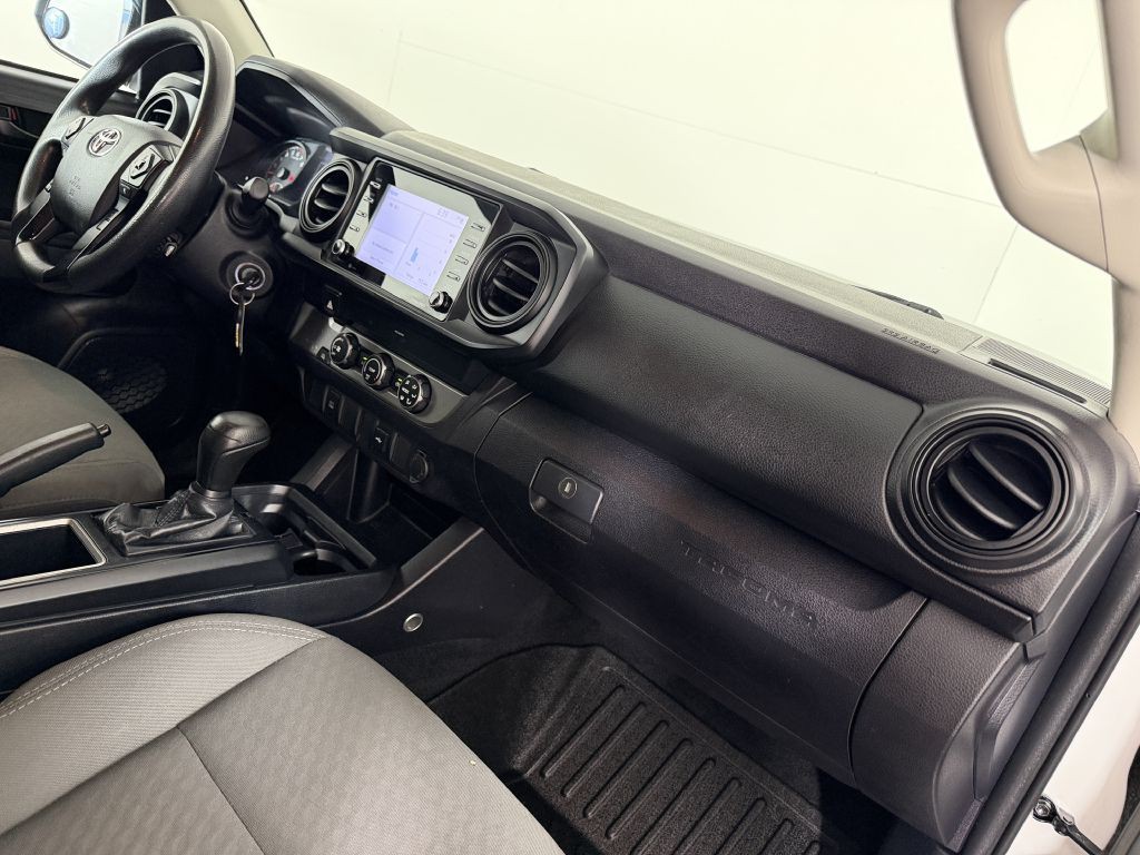 2020 Toyota Tacoma Image 37