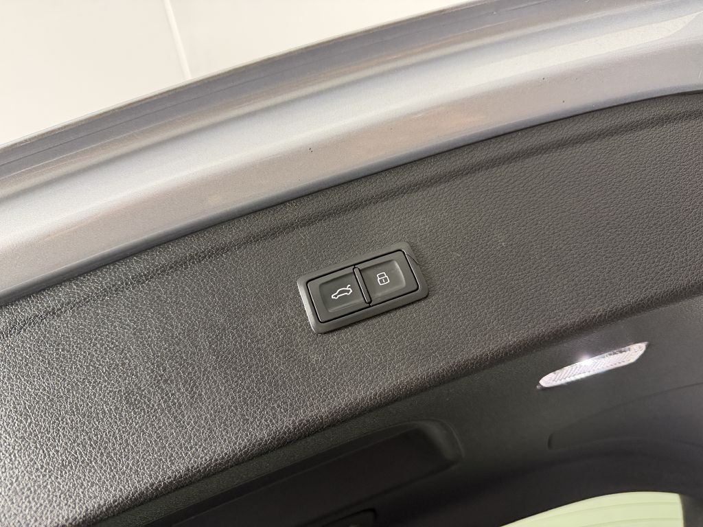 2018 Audi Q5 Image 12