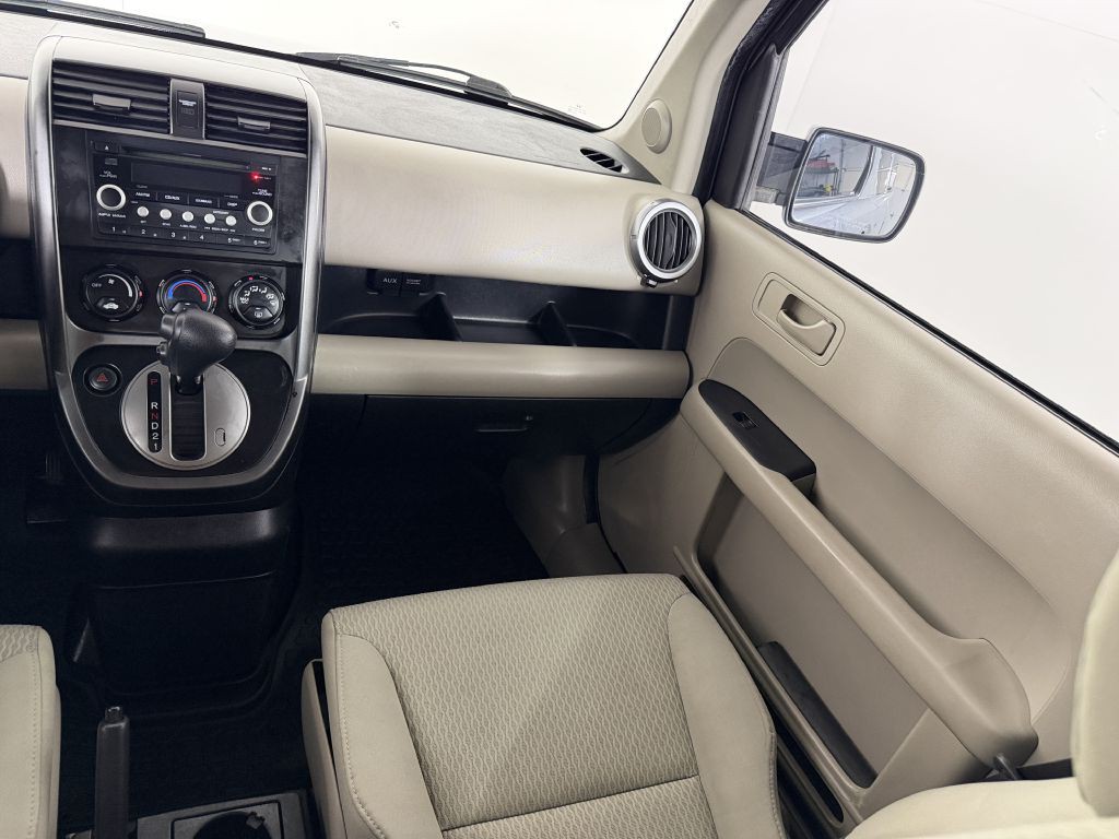 2010 Honda Element Image 15