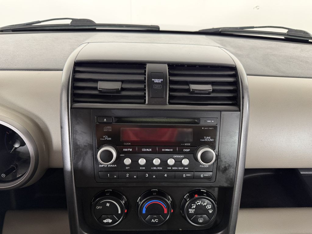 2010 Honda Element Image 30
