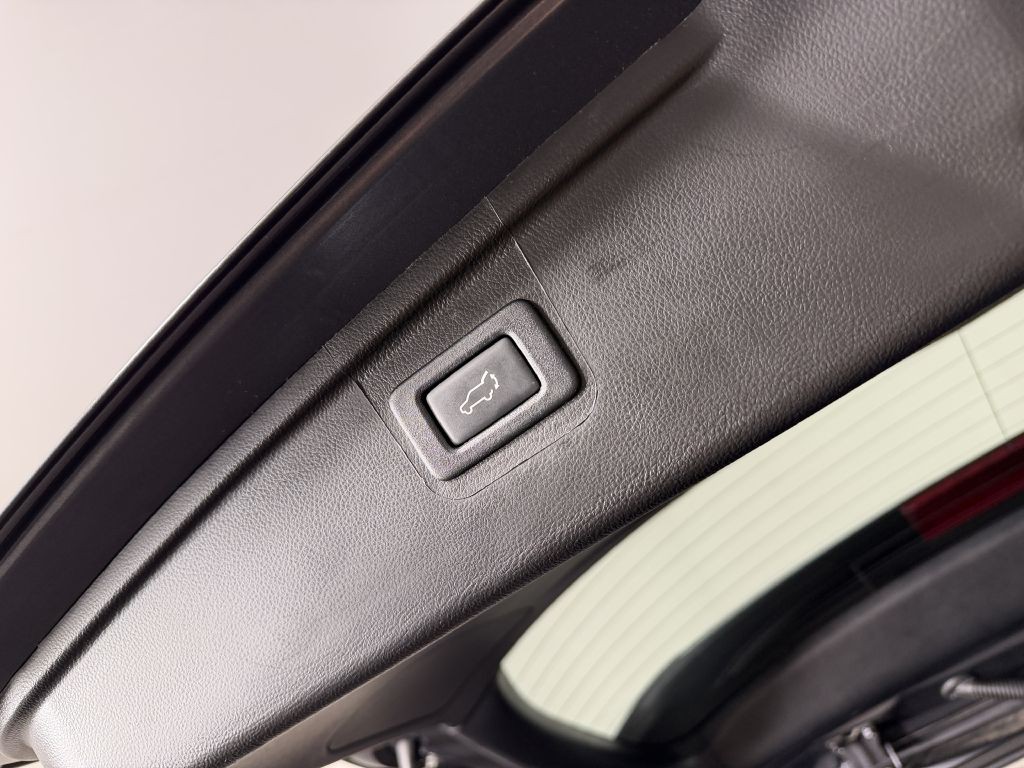 2018 Subaru Outback Image 12