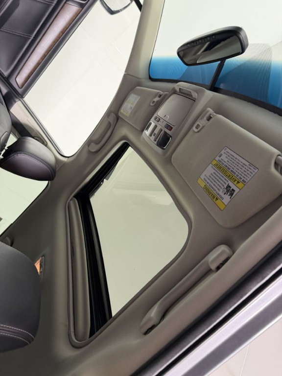 2018 Subaru Outback Image 36