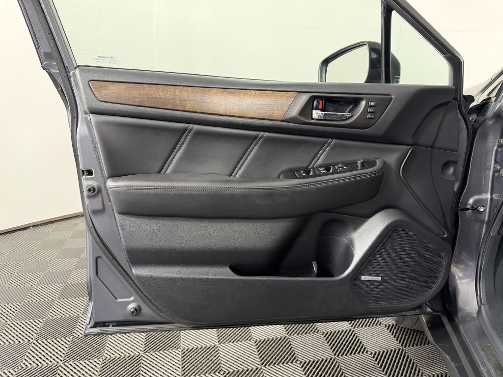 2018 Subaru Outback Image 37