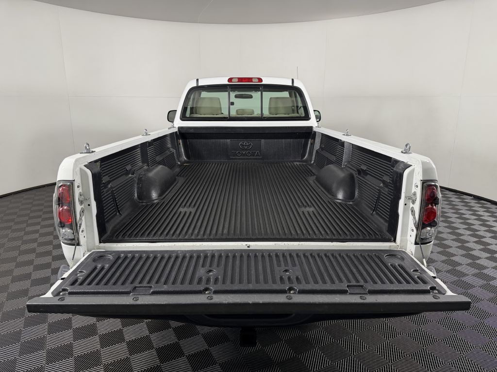 2005 Toyota Tundra Image 10