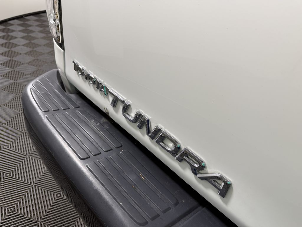 2005 Toyota Tundra Image 12