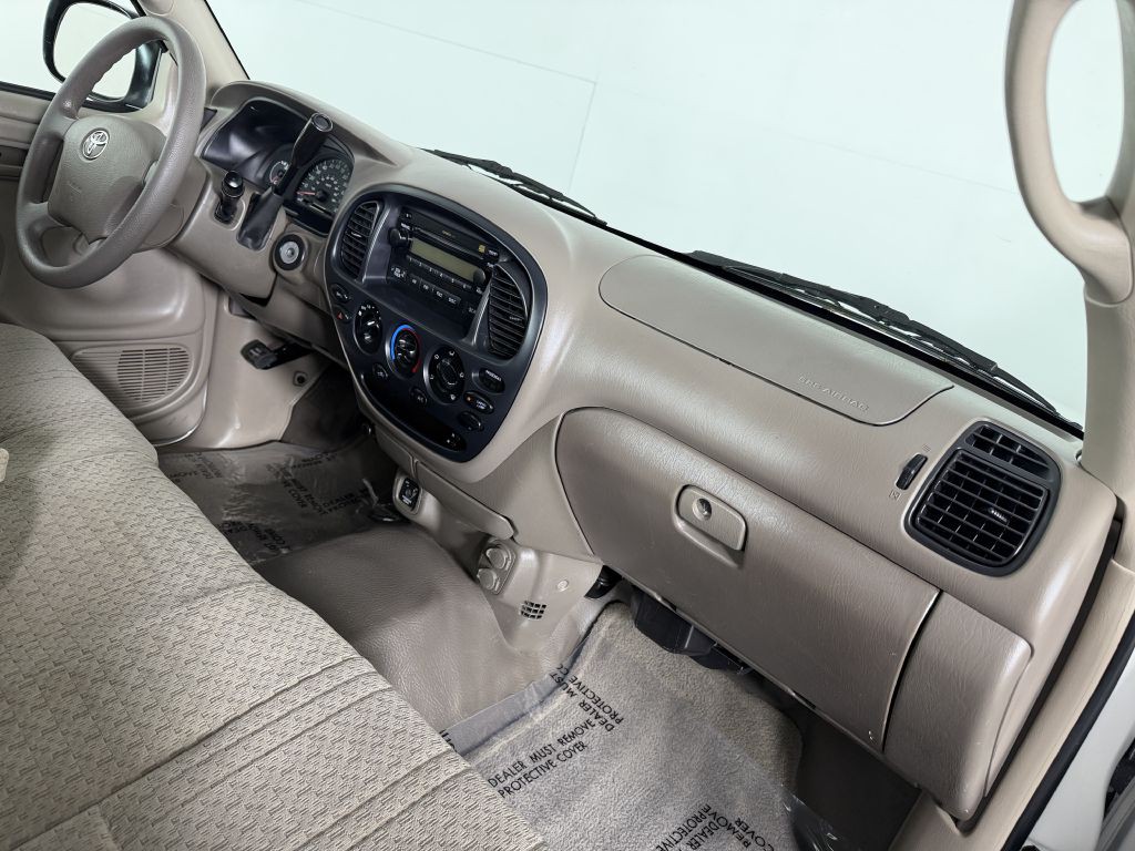 2005 Toyota Tundra Image 17