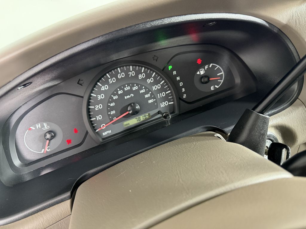 2005 Toyota Tundra Image 24