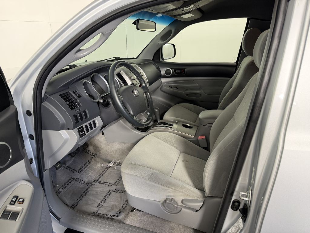 2007 Toyota Tacoma Image 15