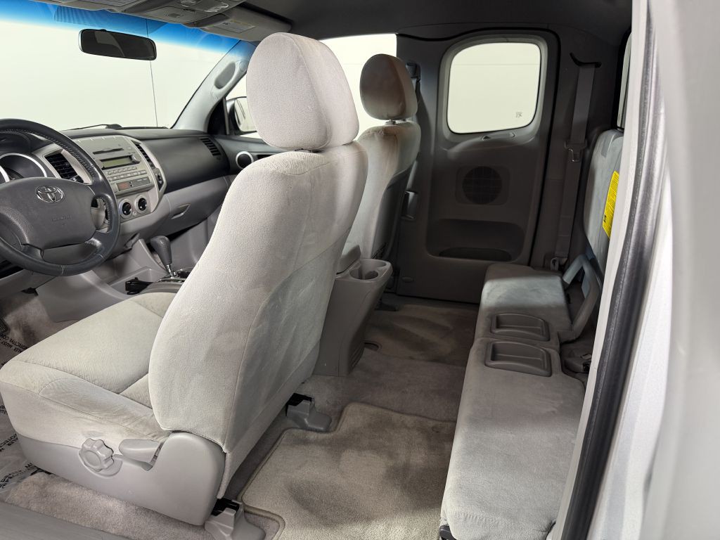 2007 Toyota Tacoma Image 19