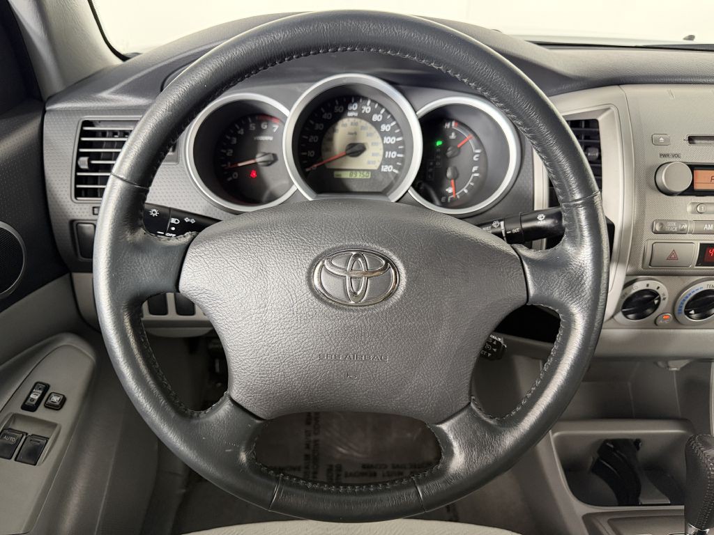 2007 Toyota Tacoma Image 25