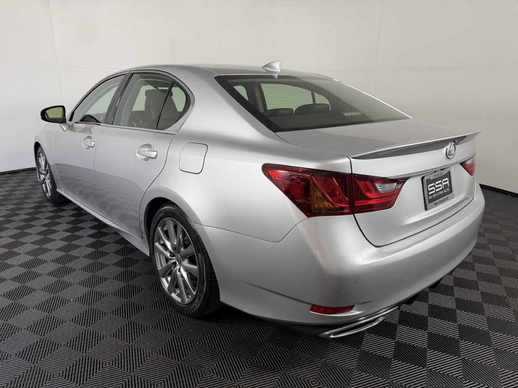 2015 Lexus GS Image 6