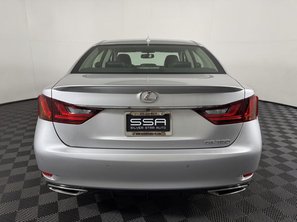 2015 Lexus GS Image 8
