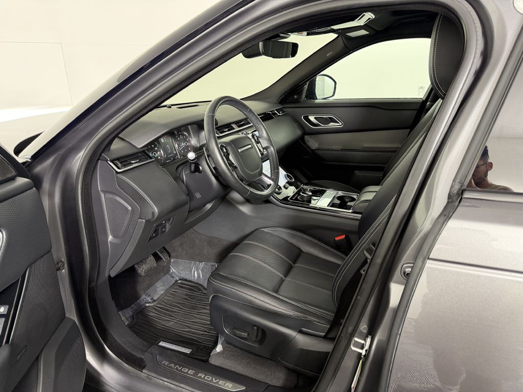 2019 Land Rover Range Rover Image 17
