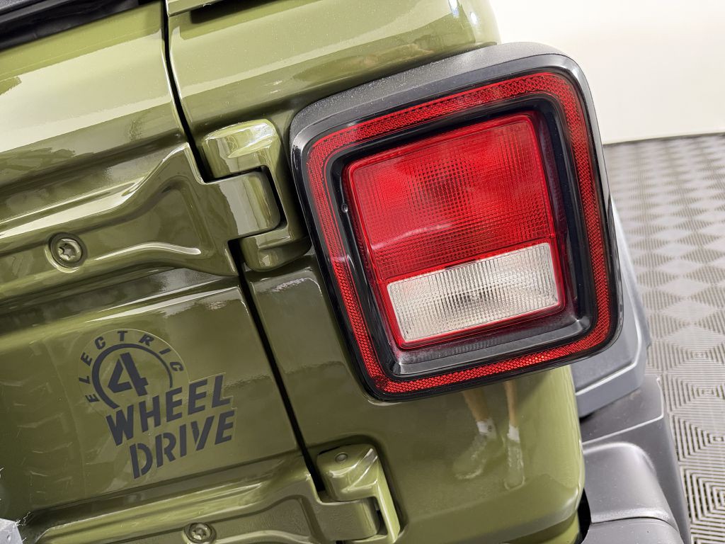 2023 Jeep Wrangler Image 13