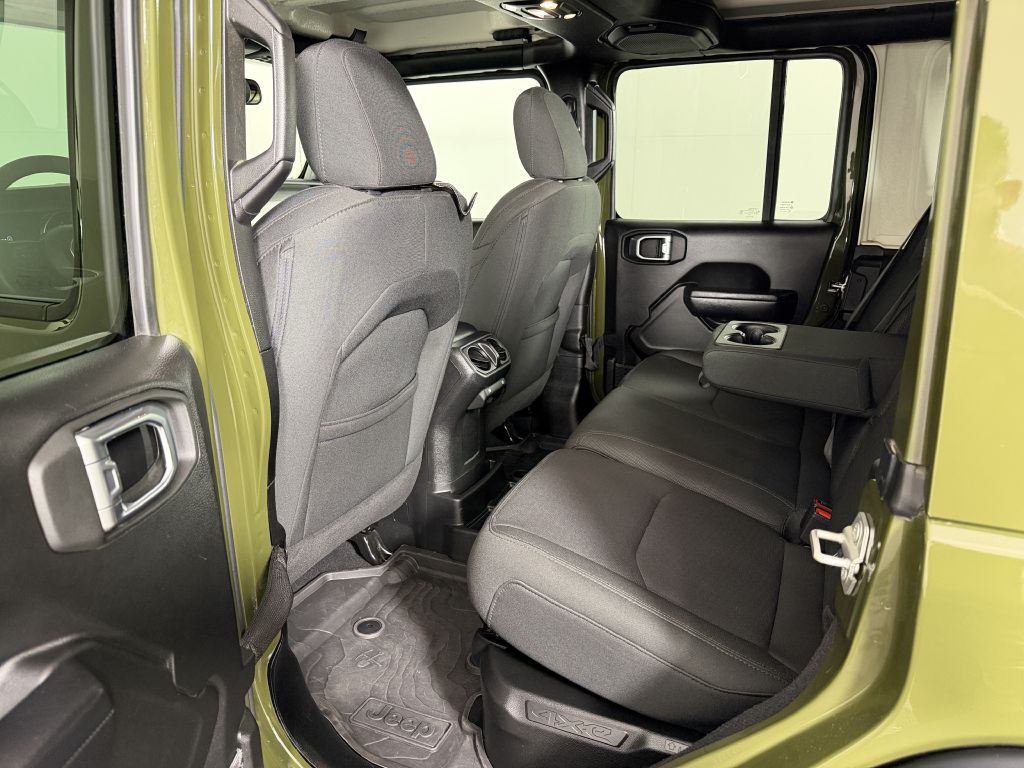 2023 Jeep Wrangler Image 30